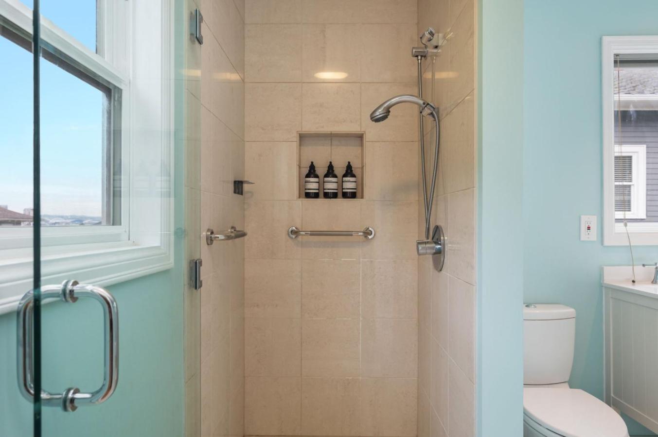 3br 3ba Kerry Park Retreat In Queen Anne * Seattle